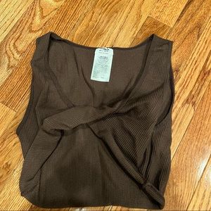 Cotton on twist front crop top